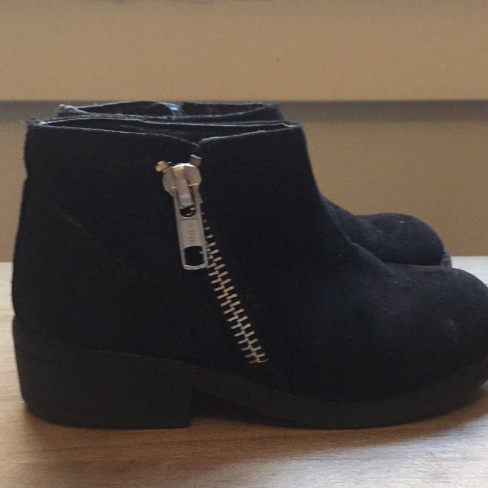 Black toddler girls booties